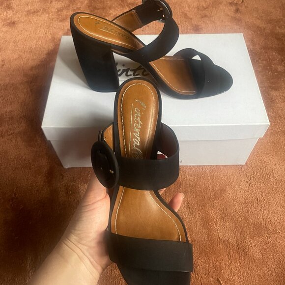INTERVALLE Black Nubuck Sandal Size 37 - Picture 5 of 7
